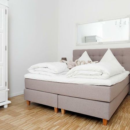 Sc 02 By Rockchair Apartments L Superhost Status L 4 Bedrooms Boxspringbeds 2 Bathrooms Balcony Elevator - Cozy Family & Business Flair Welcomes You! Berlin Luaran gambar