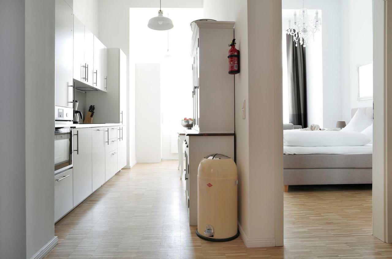 Sc 02 By Rockchair Apartments L Superhost Status L 4 Bedrooms Boxspringbeds 2 Bathrooms Balcony Elevator - Cozy Family & Business Flair Welcomes You! Berlin Luaran gambar
